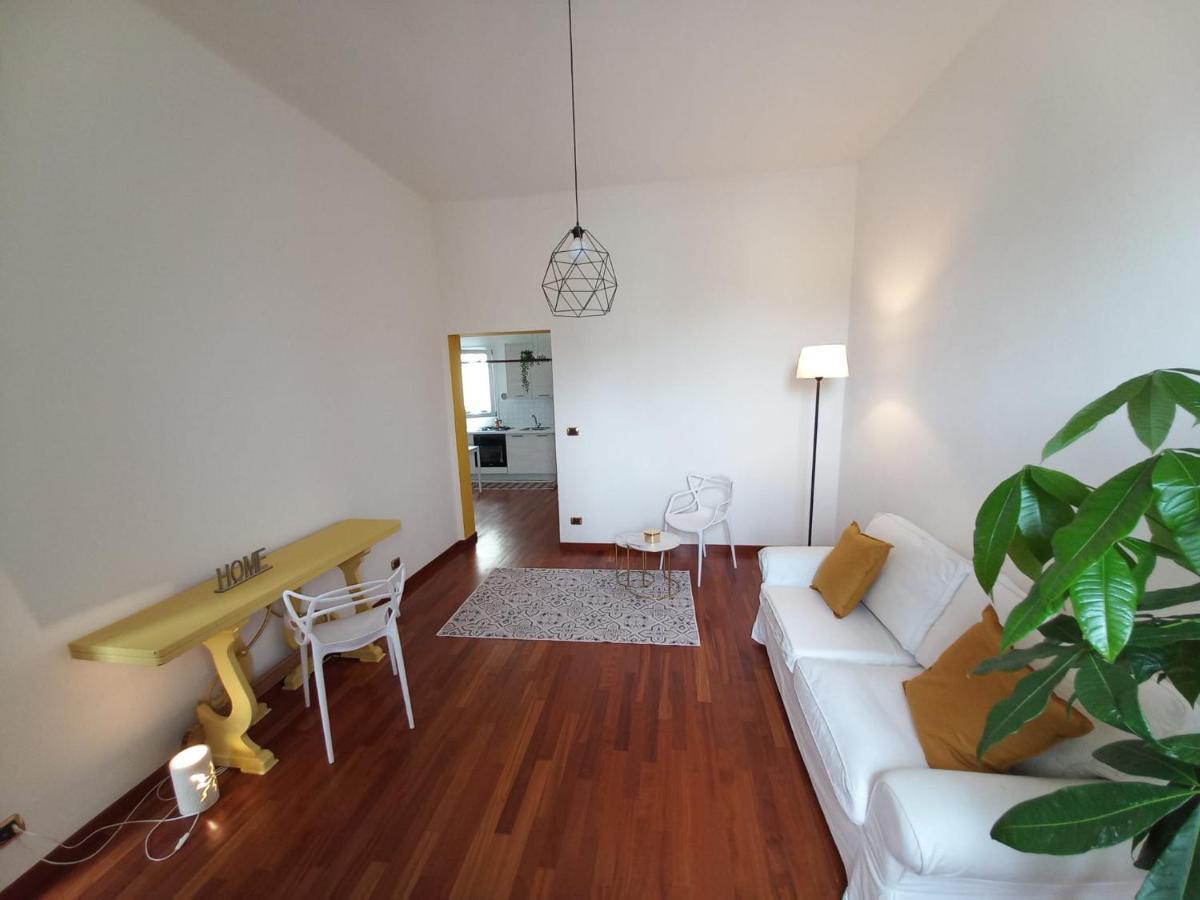 Sole Amare Guest House Bari Esterno foto