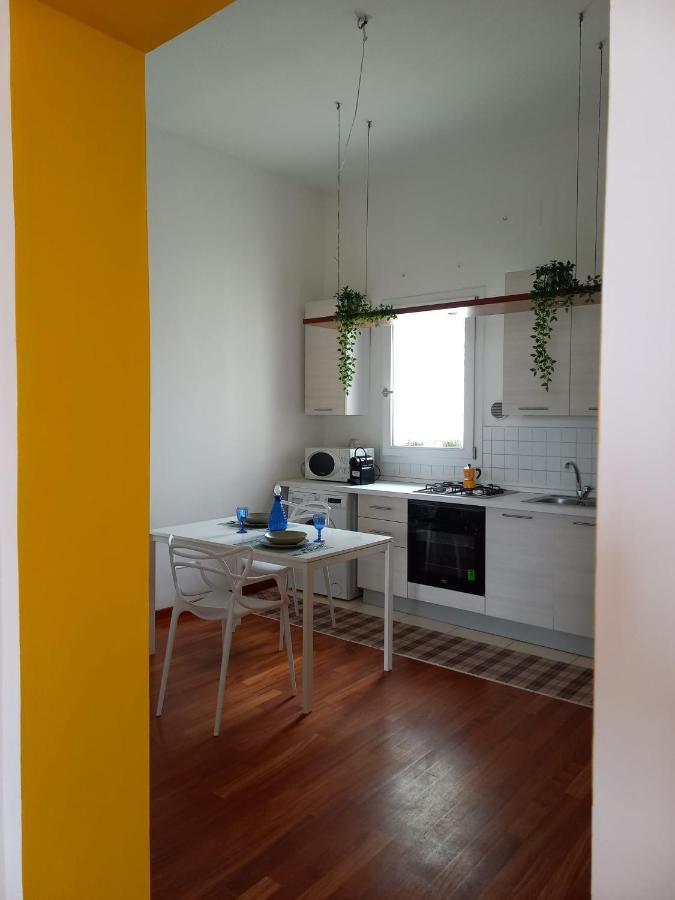 Sole Amare Guest House Bari Esterno foto