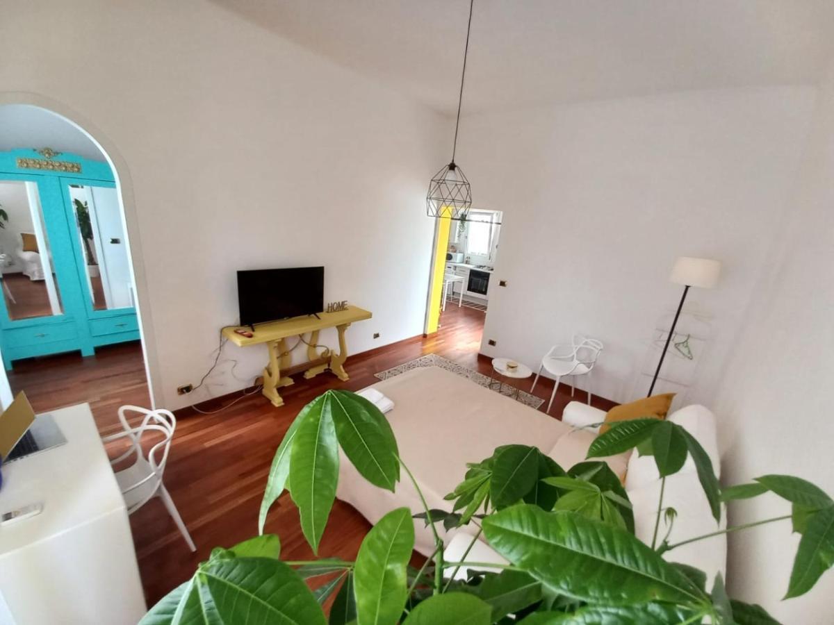 Sole Amare Guest House Bari Esterno foto