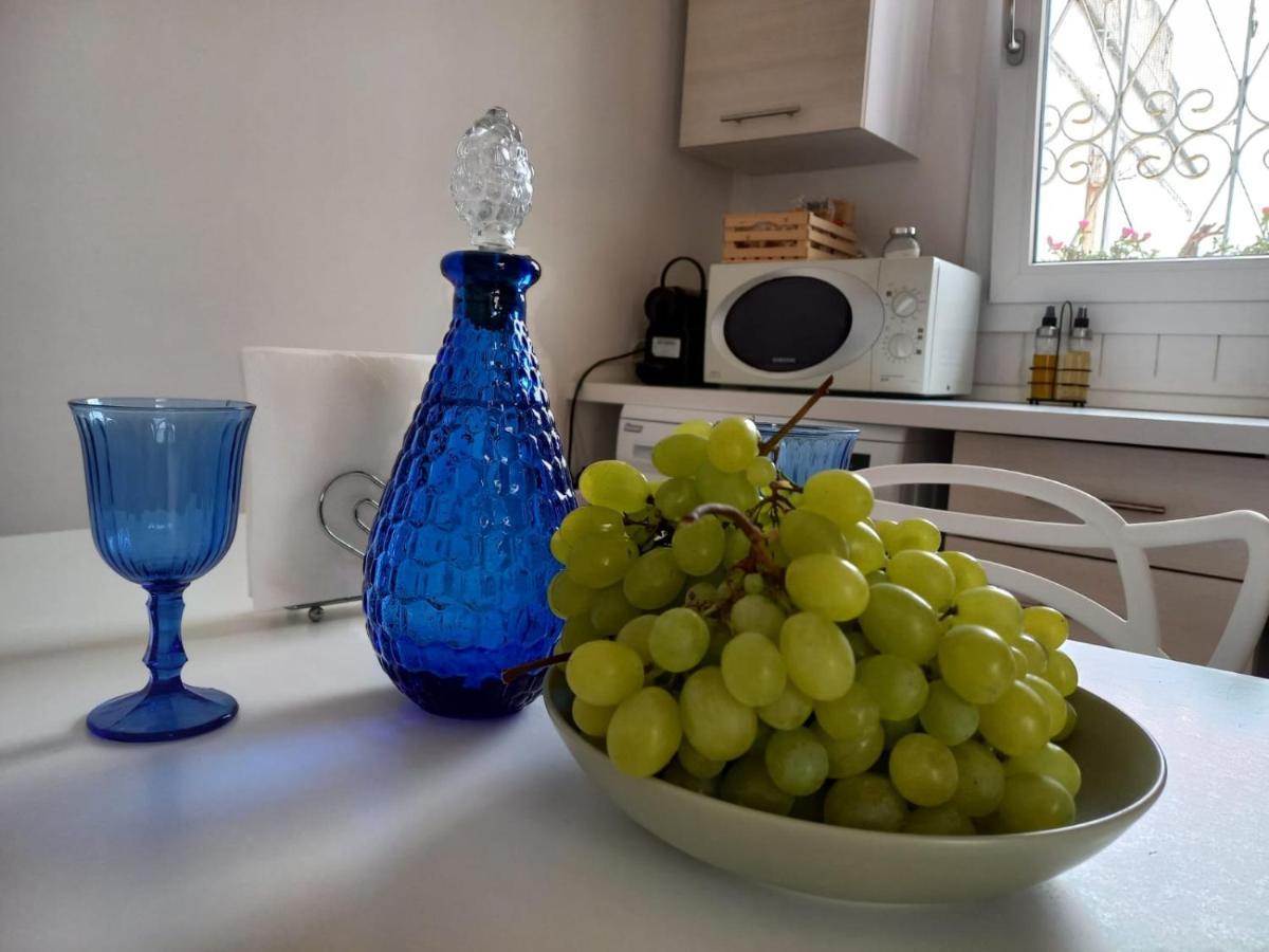 Sole Amare Guest House Bari Esterno foto