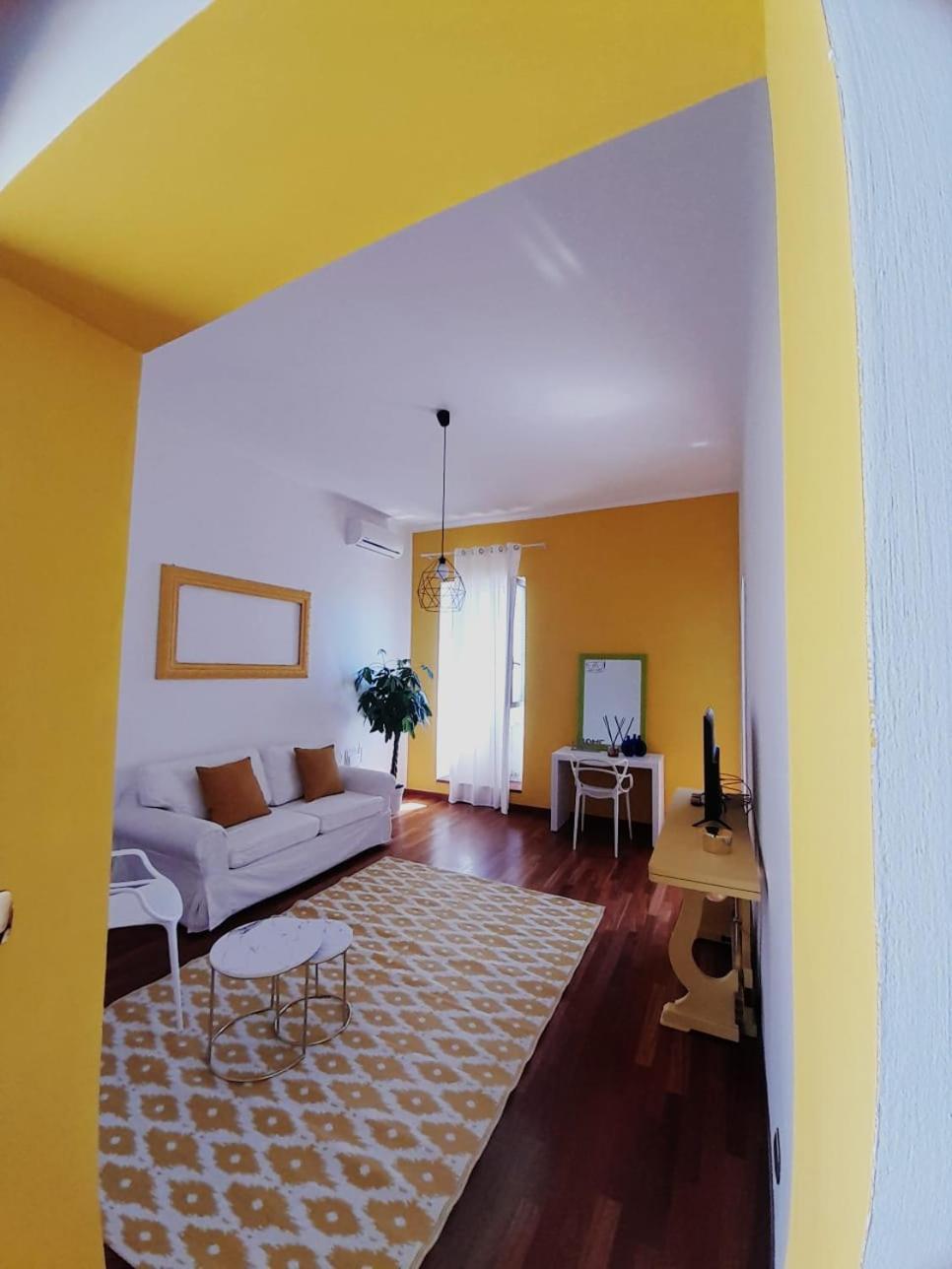 Sole Amare Guest House Bari Esterno foto