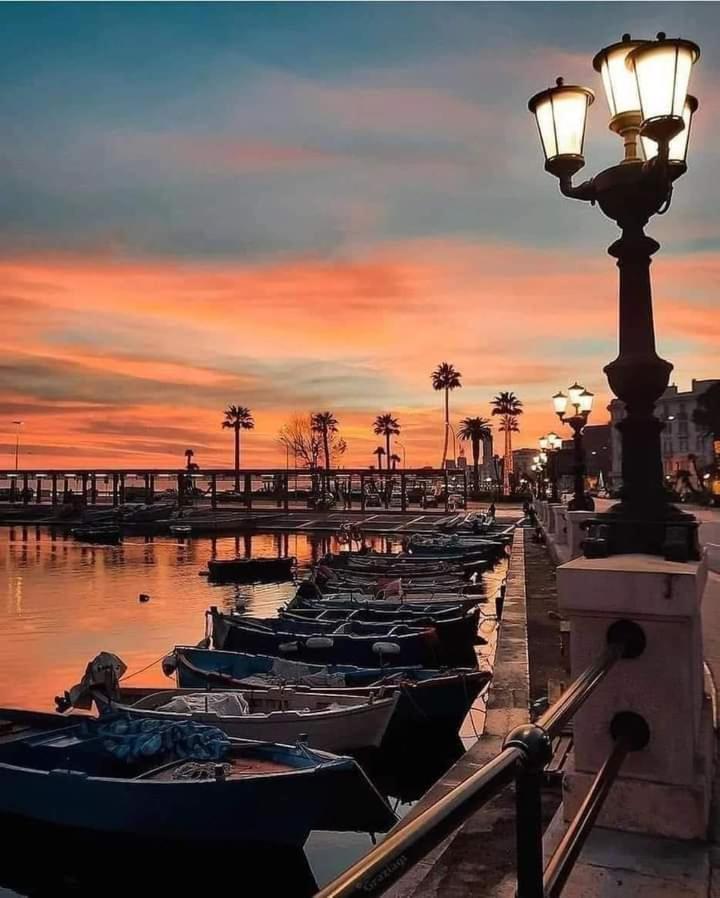 Sole Amare Guest House Bari Esterno foto